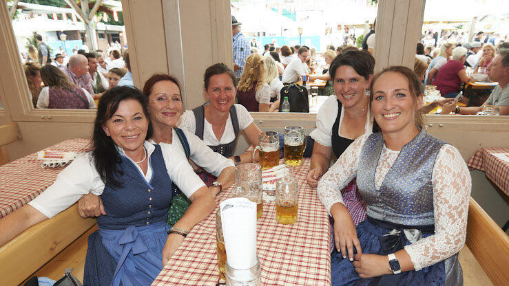 Die Partybilder vom Samstag, 12. August 2023, aus dem Festzelt Lechner.