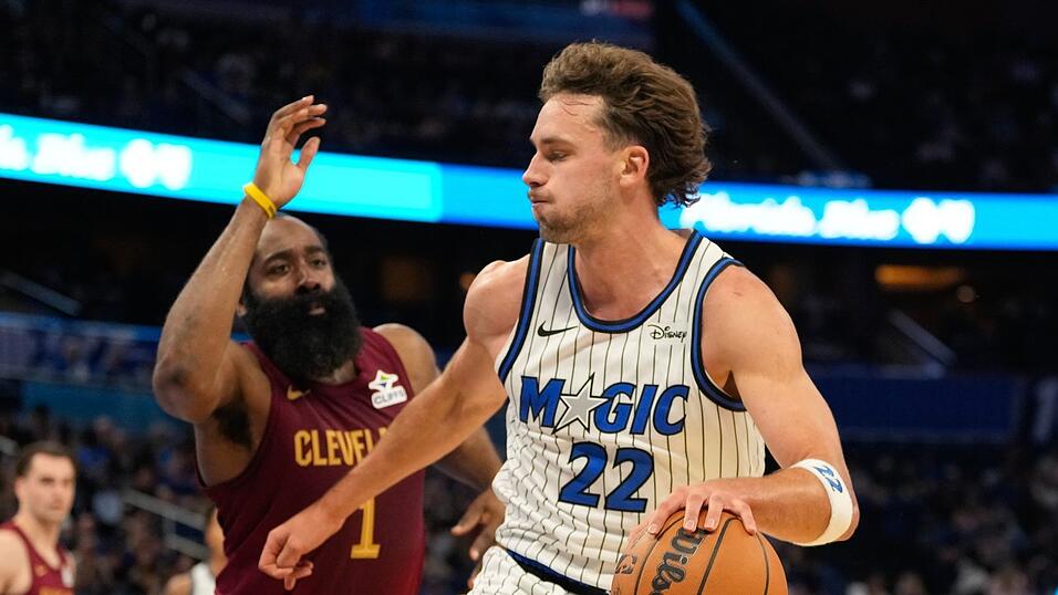 Franz Wagner verletzte sich gegen die Miami Heat. (Archivbild) Franz Wagner verletzte sich gegen die Miami Heat. (Archivbild)