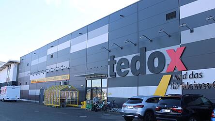 Ob Hof, Mülheim oder Eckernförde - Tedox schließt seine Filialen. Auch in Cham ist nächstes Jahr Schluss. Ob Hof, Mülheim oder Eckernförde - Tedox schließt seine Filialen. Auch in Cham ist nächstes Jahr Schluss.