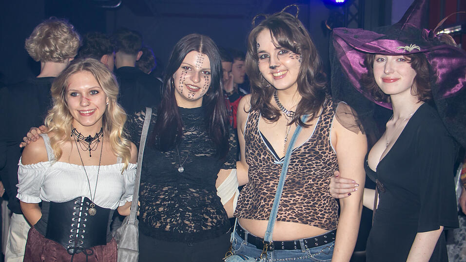 So feierten die Sch&uuml;ler der FOS/BOS Deggendorf den Unsinnigen Donnerstag.