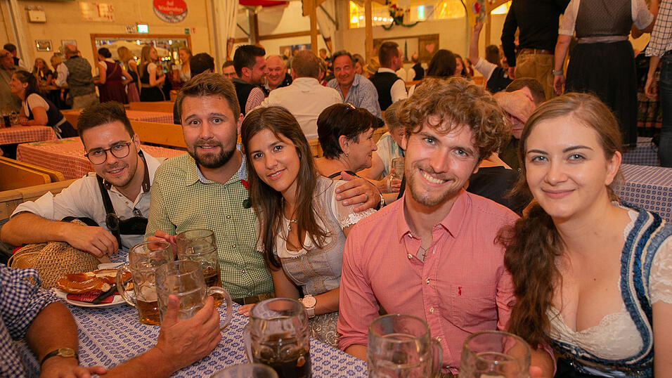 Die Partybilder von Freitag, 19. August 2022, aus dem Festzelt Greindl.
