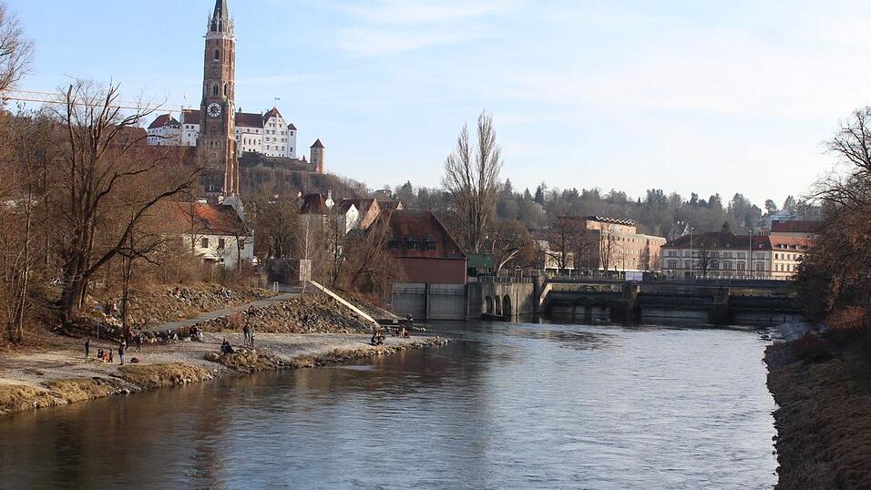 Bei Sonnenschein macht ein Stadtspaziergang gleich noch viel mehr Spaß. Bei Sonnenschein macht ein Stadtspaziergang gleich noch viel mehr Spaß.