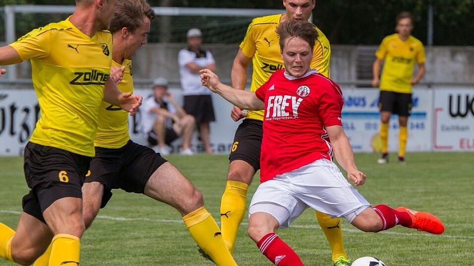 Die DJK Vilzing (gelb) und der ASV Cham (rot) treffen zuk&uuml;nftig in der Bayernliga Nord aufeinander.