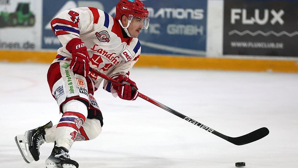 Dank der Rückkehr von Jakob Mayenschein (Bild) und Luca Zitterbart kann der EVL rechtzeitig vor dem Auftakt in das straffe Schlussprogramm der DEL 2-Hauptrunde wieder aus dem Vollen schöpfen - einzig Jack Doremus fehlt aktuell noch verletzt. Dank der Rückkehr von Jakob Mayenschein (Bild) und Luca Zitterbart kann der EVL rechtzeitig vor dem Auftakt in das straffe Schlussprogramm der DEL 2-Hauptrunde wieder aus dem Vollen schöpfen - einzig Jack Doremus fehlt aktuell noch verletzt.