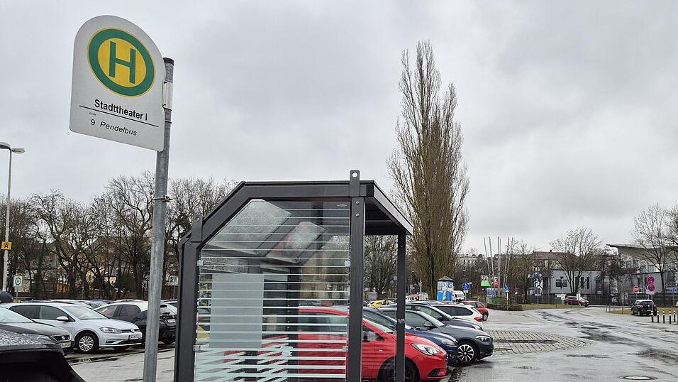 Der kostenlose Pendelbus vom Hagen zum Theresienplatz soll weiter fahren, die Gesch&auml;ftswelt aber st&auml;rker an den Kosten beteiligt werden.