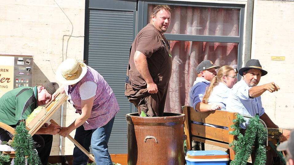 Der 35. Rosstag in Bad K&ouml;tzting. Bilder vom Festumzug &bdquo;Landwirtschaft und Handwerk von damals&ldquo;.