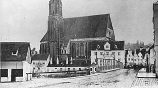 Eine Aufnahme aus Landshut von 1871, als die innere Isarbr&uuml;cke neu gebaut wurde.