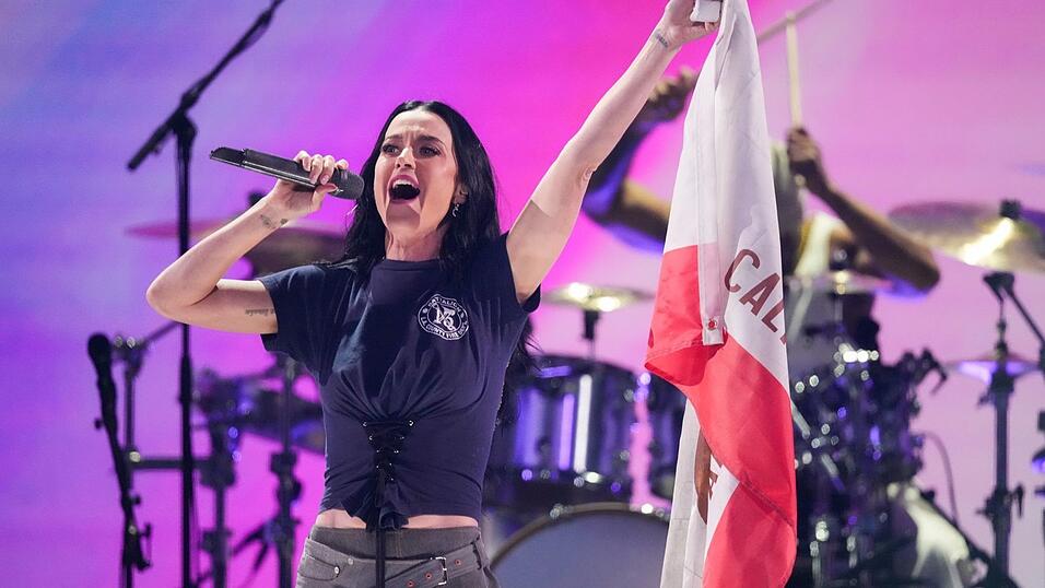 Katy Perry begeistert mit ihren Hits «Roar» und «California Gurls»