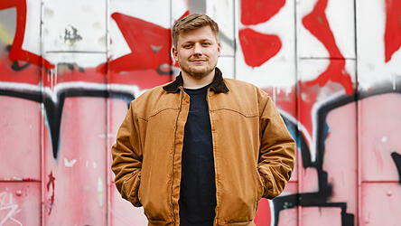 Mittlerweile wieder ein gefragter Mann: Sebastian Hotz. In seinem neuen Buch schreibt er &uuml;ber die Medienbranche.