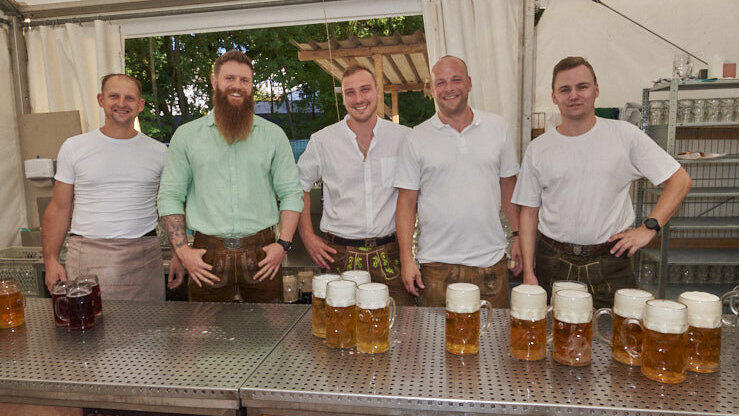 Die Partybilder vom Samstag, 8. August, aus dem Festzelt Lechner. Die Partybilder vom Samstag, 8. August, aus dem Festzelt Lechner.