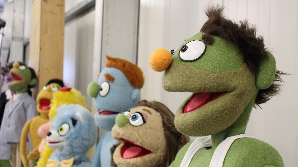 Die Puppen sehen zwar sehr freundlich aus, doch Vorsicht: In 'Avenue Q' haben es viele Charaktere faustdick hinter den Ohren.