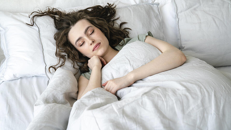 Jeder Mensch tr&auml;umt. Manche Menschen wissen dabei, dass sie tr&auml;umen und k&ouml;nnen ihre n&auml;chtliche Traumwelt steuern. Das nennt man 'Klartraum'. (Symbolbild)