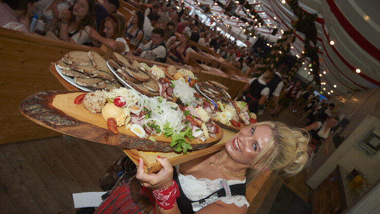 Die Partybilder vom Samstag, 10. August 2024, aus dem Festzelt Lechner. Die Partybilder vom Samstag, 10. August 2024, aus dem Festzelt Lechner.