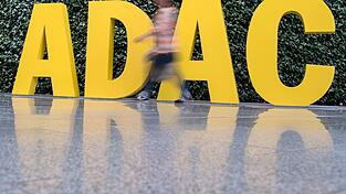 Der ADAC muss seine Beitragserhöhung um drei Monate verschieben. (Archivbild) Der ADAC muss seine Beitragserhöhung um drei Monate verschieben. (Archivbild)