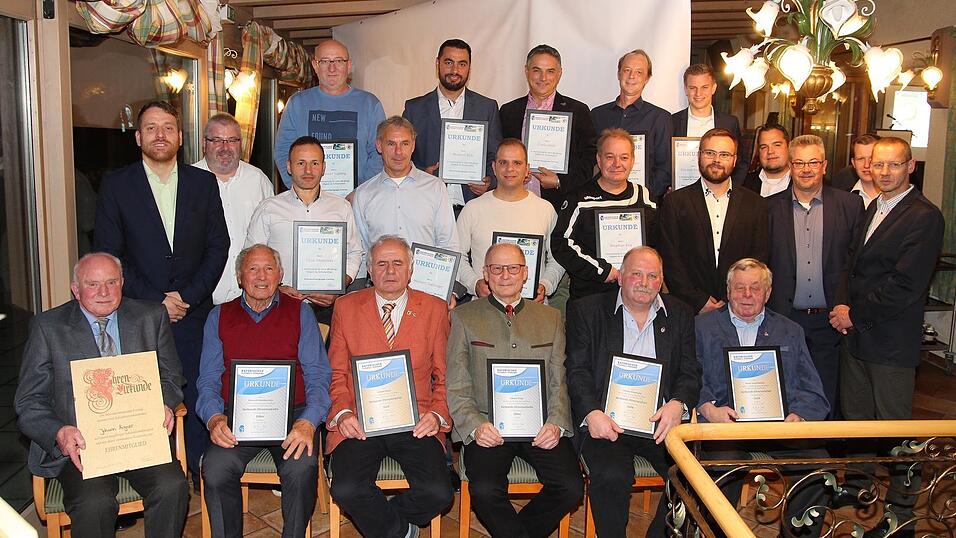 Alle langjährige Geehrten. Alle langjährige Geehrten.