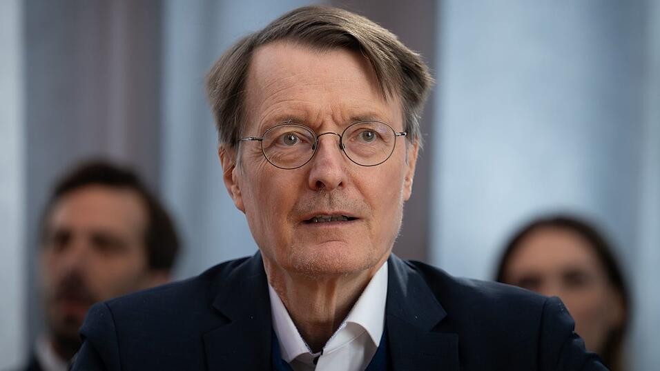 Karl Lauterbach, der in Köln wohnt und die Stadt im Bundestag vertritt, kritisiert die Eintrittsgebühr als «falsches Zeichen» (Archivbild). Karl Lauterbach, der in Köln wohnt und die Stadt im Bundestag vertritt, kritisiert die Eintrittsgebühr als «falsches Zeichen» (Archivbild).