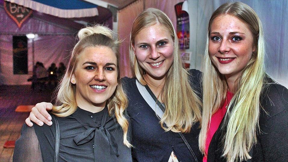 Die besten Bilder vom Wein- und Wei&szlig;bierfest des Burschenvereins Arth und der M&auml;dchengruppe.