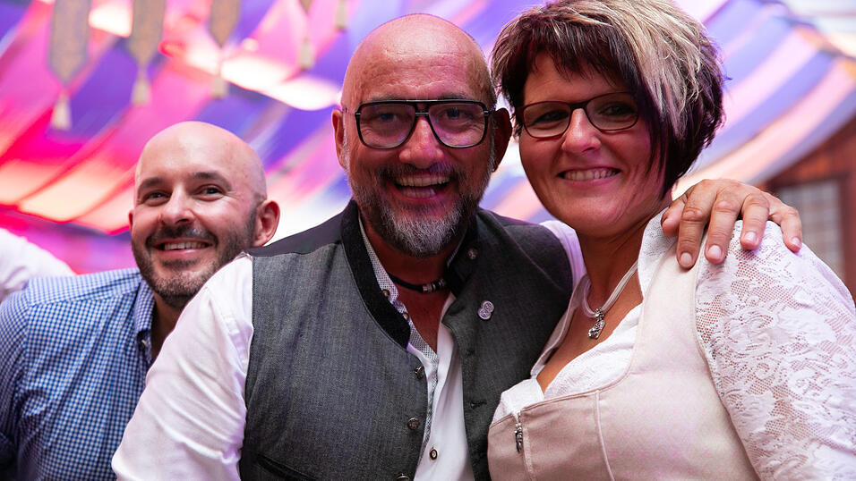 Die Partybilder vom Samstag, 9. August, aus dem Festzelt Wenisch. Die Partybilder vom Samstag, 9. August, aus dem Festzelt Wenisch.