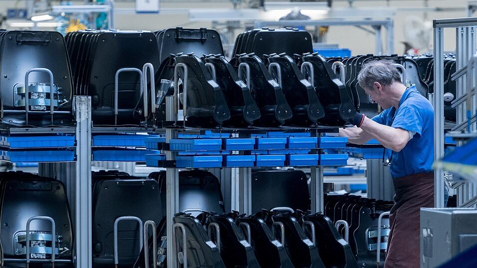 Grammer produziert unter anderem Sitze für Busse, Bahnen, Lastwagen, Traktoren und Baumaschinen.