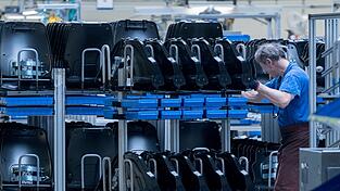 Grammer produziert unter anderem Sitze für Busse, Bahnen, Lastwagen, Traktoren und Baumaschinen.