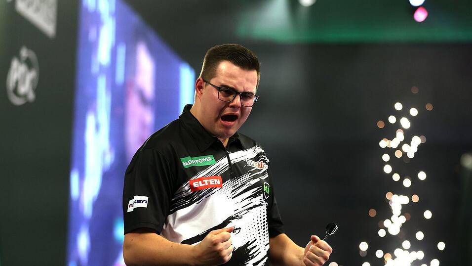 Top-Duell zur Primetime: Van Veen fordert Luke Humphries. Top-Duell zur Primetime: Van Veen fordert Luke Humphries.