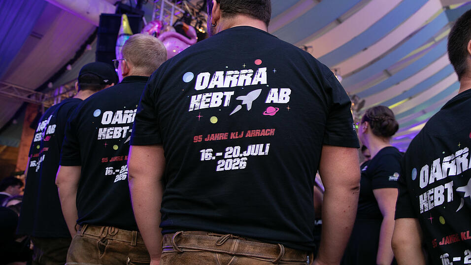 Die Partybilder vom Dienstag, 12. August, aus dem Festzelt Wenisch. Die Partybilder vom Dienstag, 12. August, aus dem Festzelt Wenisch.