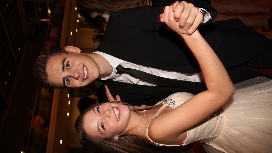 Die Bilder vom Abschlussball der Tanzschule Seidel in der Fraunhofer-Halle am 28. November. Die Bilder vom Abschlussball der Tanzschule Seidel in der Fraunhofer-Halle am 28. November.