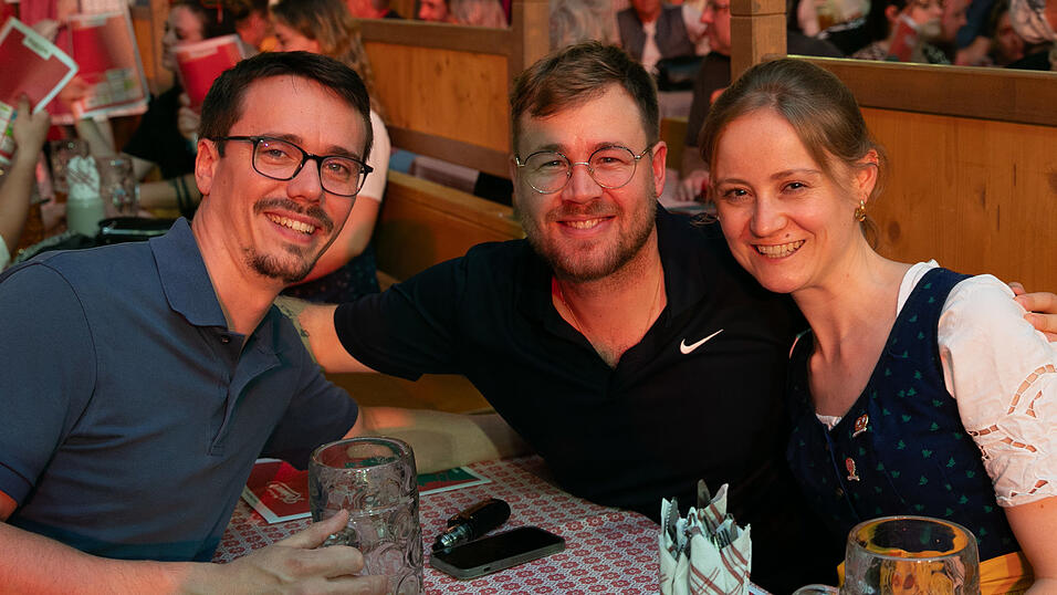 Die Partybilder vom Freitag, 15. August, aus dem Festzelt Krönner. Die Partybilder vom Freitag, 15. August, aus dem Festzelt Krönner.