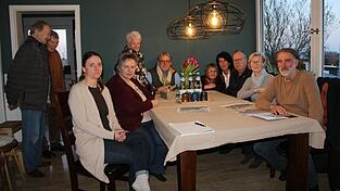 Gerald Peisl (r.) und die &bdquo;Interessensvertretung der Anwohner der Ludwigsh&ouml;he&ldquo; haben am Montag zu einem Pressetermin in der Wolfstra&szlig;e eingeladen.