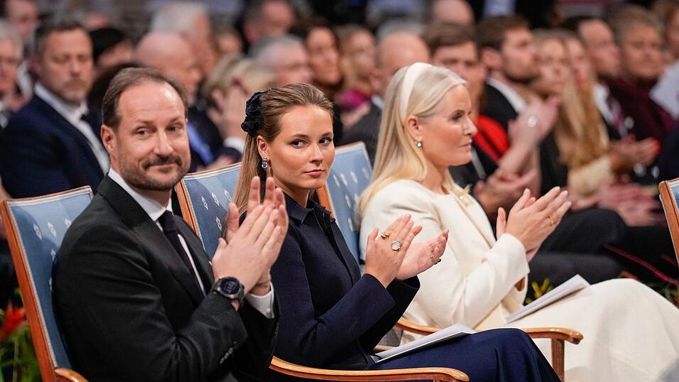 Die Krankheit der Kronprinzessin wirkt sich auf die gesamte Familie aus. (Archivbild) Die Krankheit der Kronprinzessin wirkt sich auf die gesamte Familie aus. (Archivbild)