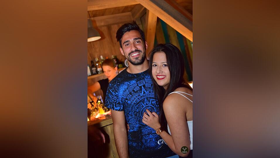 'Hoch die Hände, Wochenende' - so 'Wuid' wurde gefeiert in Straubing. 'Hoch die Hände, Wochenende' - so 'Wuid' wurde gefeiert in Straubing.