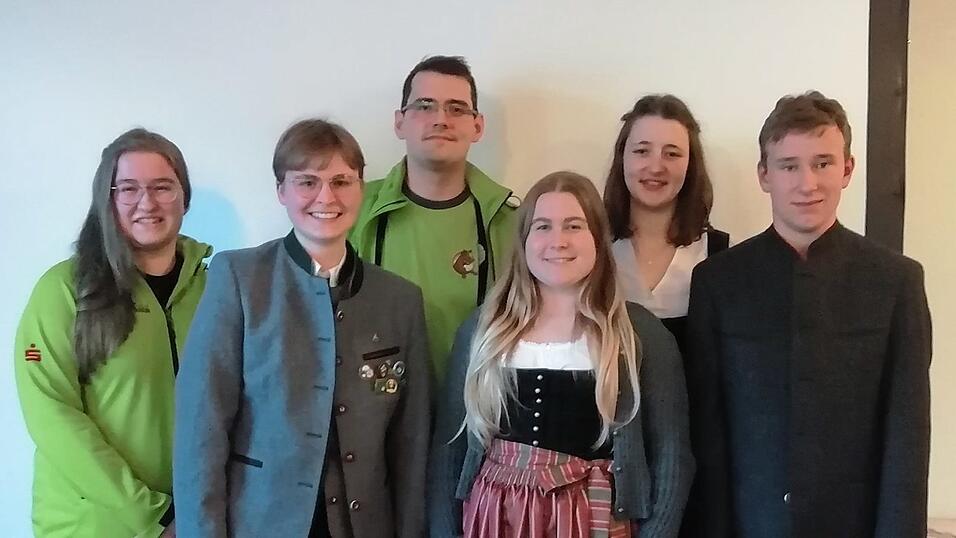Die neu gew&auml;hlte Gaujugendleitung (v. l.): Anna Niedermair, Marieluise Eder, Florian Beck, Manuela Klobensteiner, Maria-Theresa Rosinger und Benedikt Sedlmeir.