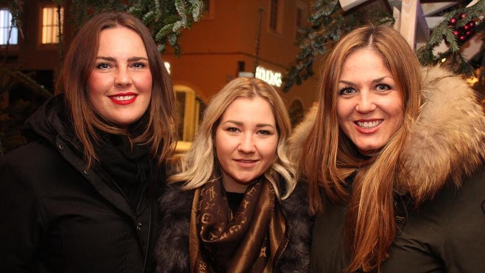 Das sind die Bilder vom Samstag auf dem Landshuter Christkindlmarkt. Das sind die Bilder vom Samstag auf dem Landshuter Christkindlmarkt.