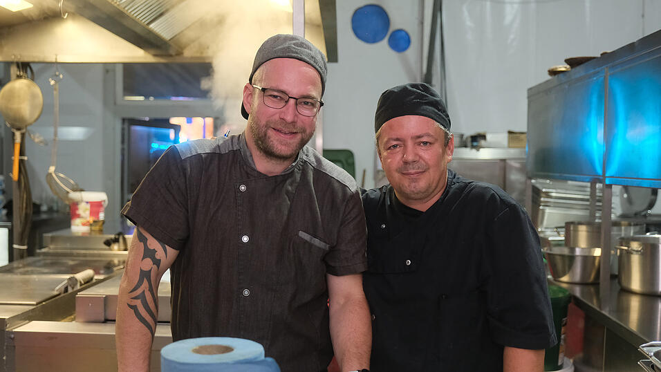 Die Partybilder vom Dienstag, 15. August 2023, aus dem Festzelt Reisinger. Die Partybilder vom Dienstag, 15. August 2023, aus dem Festzelt Reisinger.