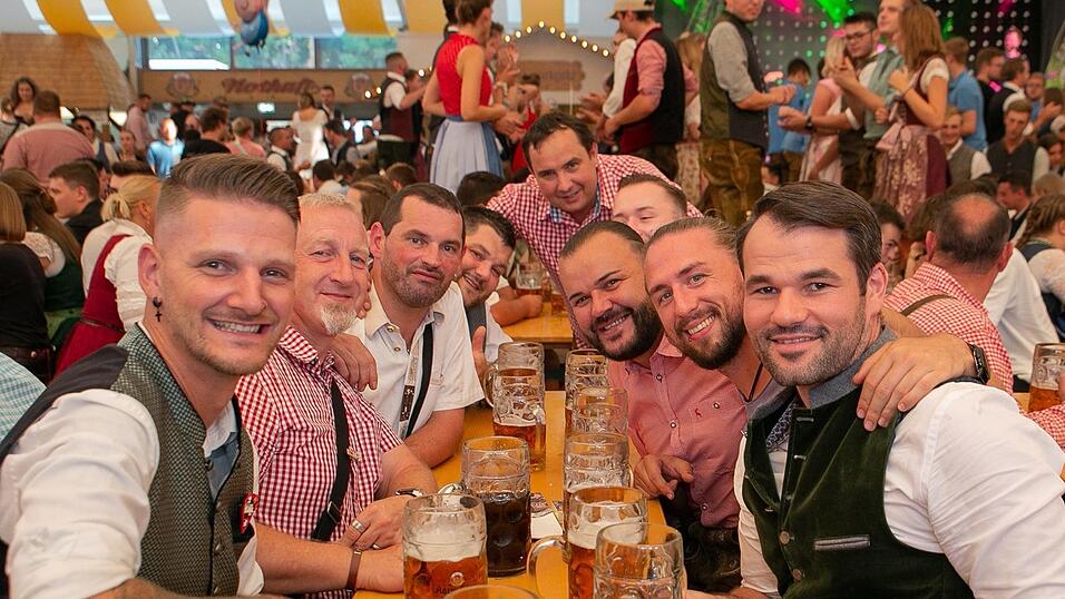 Die Partybilder vom Sonntag, 14. August 2022, aus dem Festzelt Nothaft.