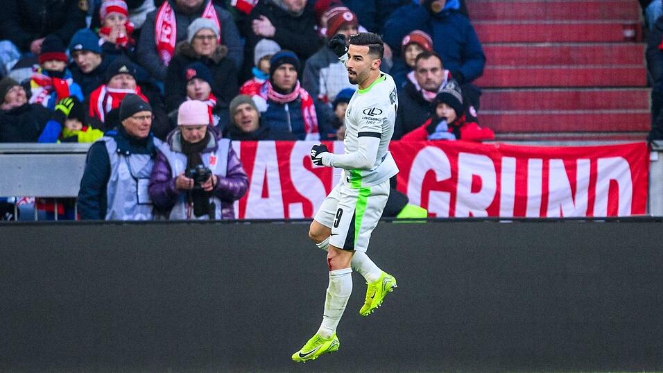 Trifft und jubelt doppelt: Mohamed Amoura.