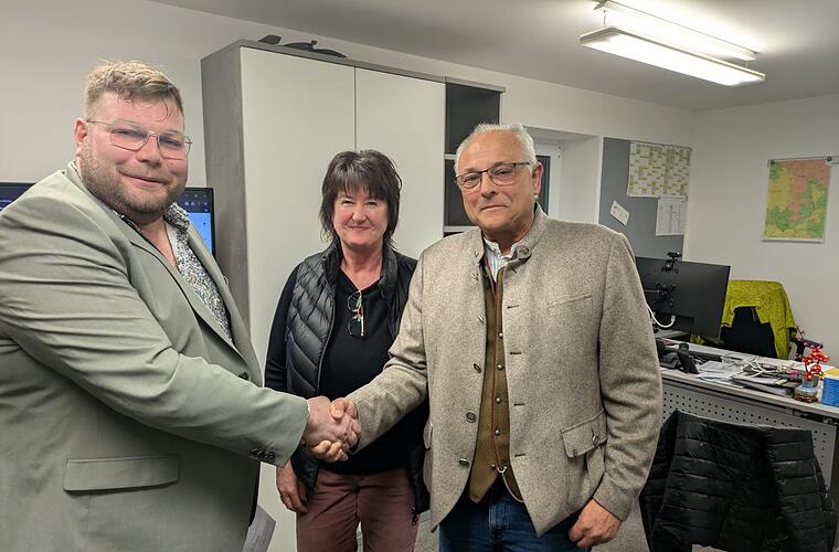 Josef Ederer bleibt der Rathauschef in Waffenbrunn.