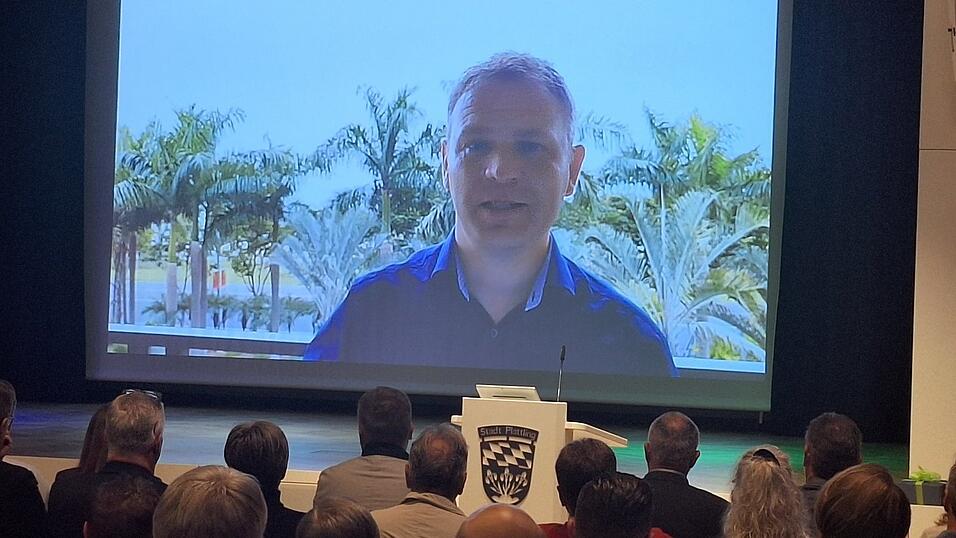 CEO Franz-Josef Feilmeier schaltete sich aus China zu.