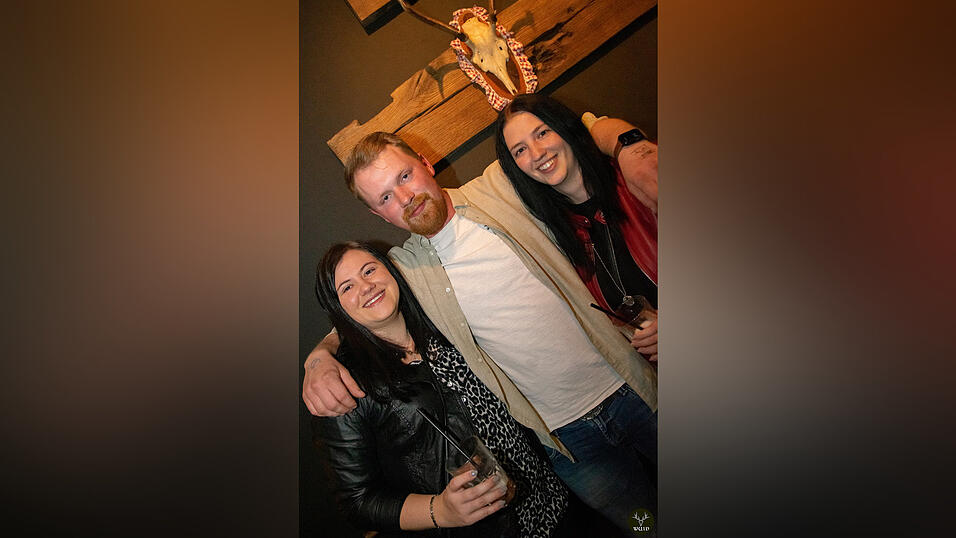 Die Stimmung bei den Partygängern am Samstagabend war prächtig. Die Stimmung bei den Partygängern am Samstagabend war prächtig.