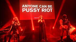 Das Künstlerkollektiv Pussy Riot hat in München eine Neuauflage seiner Show «Riot Days» vorgestellt.