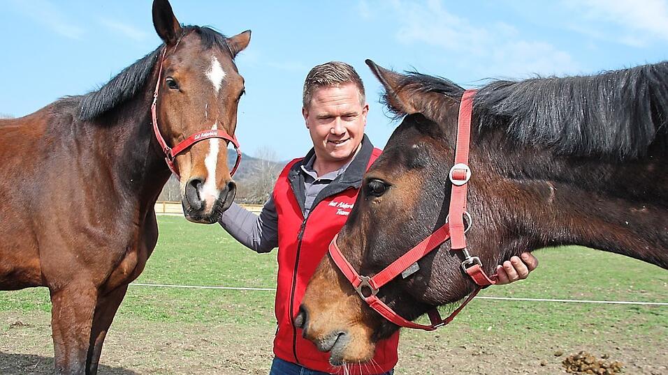 Die pensionierten Polizeibeamten Platon (l.) und Pegasus.