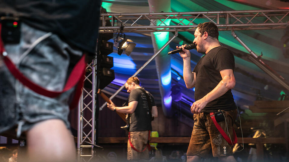 Die Partybilder vom Donnerstag, 14. August, aus dem Festzelt Wenisch. Die Partybilder vom Donnerstag, 14. August, aus dem Festzelt Wenisch.