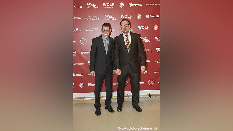 Die Metzgerzunft hat am Samstagabend in die Joseph-von-Fraunhofer-Halle eingeladen. Die Metzgerzunft hat am Samstagabend in die Joseph-von-Fraunhofer-Halle eingeladen.