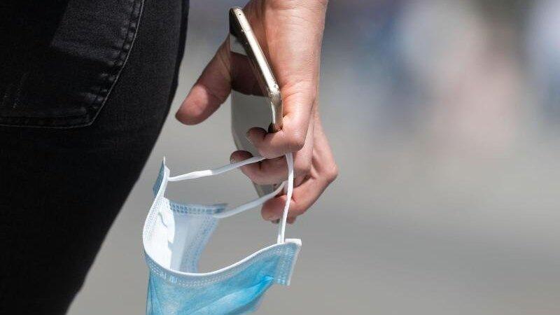 Maskenverweigerer m&uuml;ssen k&uuml;nftig mit einem h&ouml;heren Bu&szlig;geld rechnen (Symbolbild).