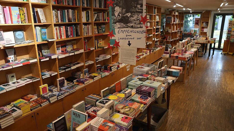 Der Deutsche Buchhandlungspreis w&uuml;rdigt die Rolle kleiner Buchl&auml;den. Doch diesmal widerspricht der Kulturstaatsminister in drei F&auml;llen der Jury.