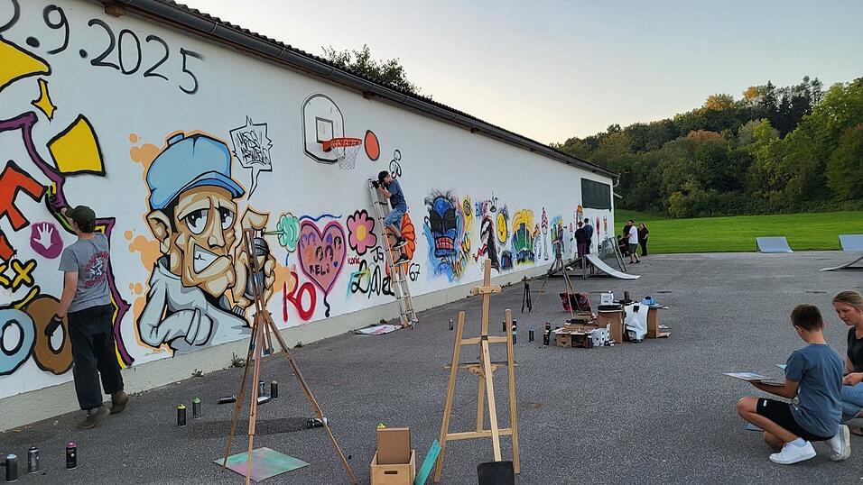 Logisch: Graffitis durften nicht fehlen.