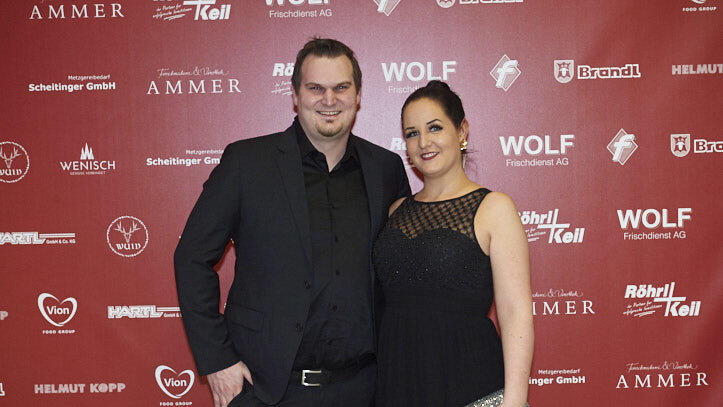 Die Metzgerzunft hat am Samstagabend in die Joseph-von-Fraunhofer-Halle eingeladen. Die Metzgerzunft hat am Samstagabend in die Joseph-von-Fraunhofer-Halle eingeladen.