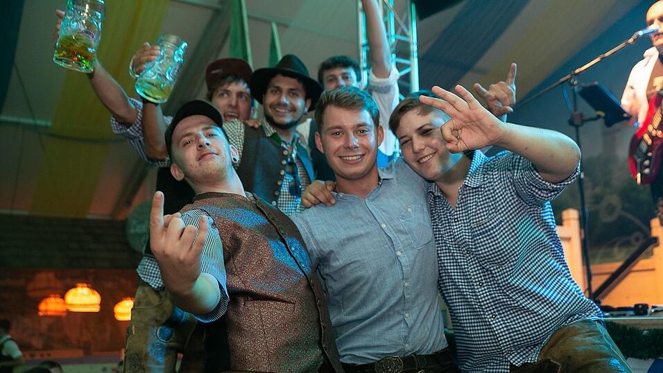 Die Partybilder von Dienstag, 16. August 2022, aus dem Festzelt Reisinger.