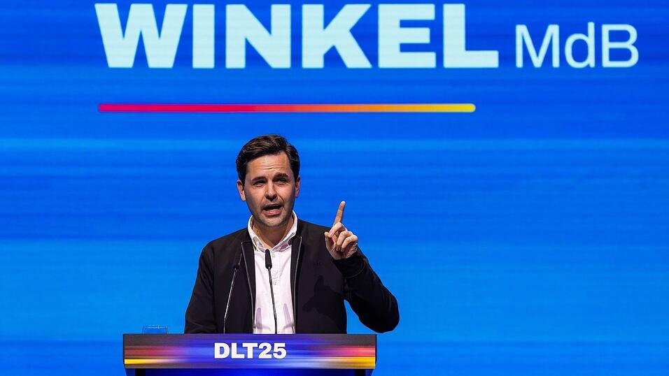 JU-Chef Johannes Winkel will das Rentenpaket der Bundesregierung nicht mittragen. JU-Chef Johannes Winkel will das Rentenpaket der Bundesregierung nicht mittragen.