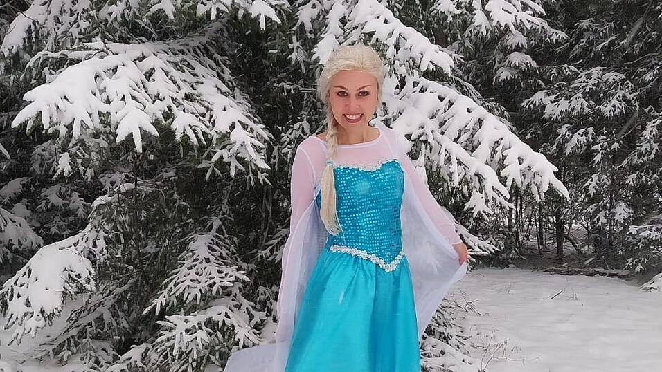 Natalie Porubajew schlüpft gern in Prinzessinnenkleider, am liebsten ist sie aber als Eiskönigin Elsa verkleidet. Natalie Porubajew schlüpft gern in Prinzessinnenkleider, am liebsten ist sie aber als Eiskönigin Elsa verkleidet.